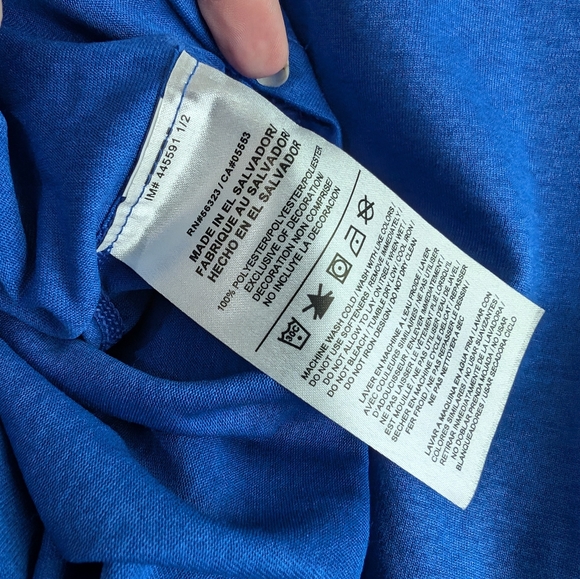 Nike Kids Long Sleeve Dri Fit Shirt Size XL - Picture 2 of 5